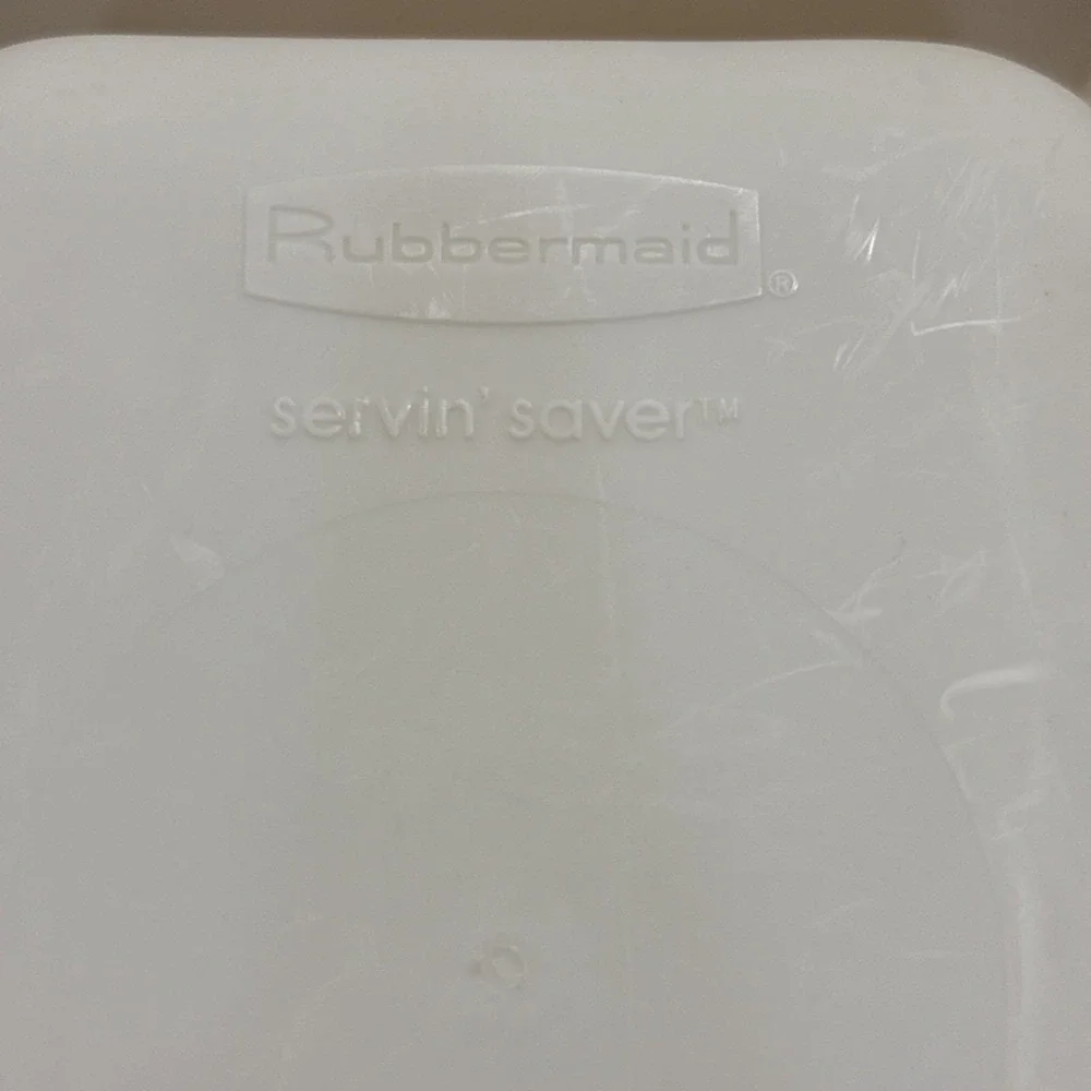 VTG Rubbermaid Servin Saver 0833 Divided Serving Vegetable Tray Almond
